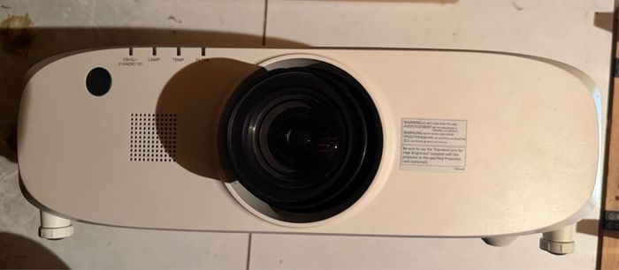 Panasonic PT-EZ770