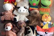 12 hand Puppets