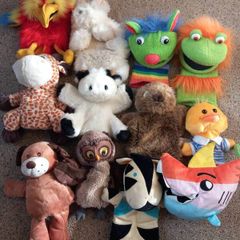 12 hand Puppets