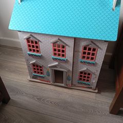Dolls house