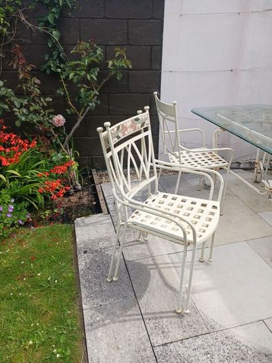 Garden table, 4 chairs, cast iron