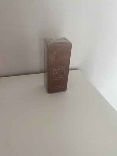New KAY ALI Freedom Musk Latte EDP Travel 10ml Size