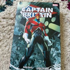 Captain Britain Omnibus by Alan Davis & Jamie Delano Marvel Premiere Classic (Hardcover)
