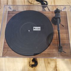 Project E1 Turntable