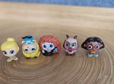 Small toys collectibles Doorables