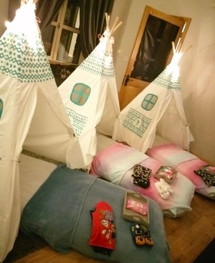 Three kids teepee tents