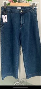 jeans  wide leg Italian brand size 10/13 stretch denim