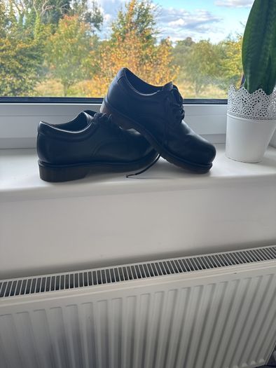 Dr Martens work Safety Shoes size 8