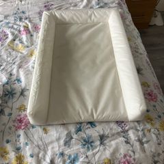 IKEA baby change mat with 4 covers