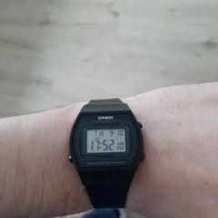 Casio  B640W watch good condition rarely worn