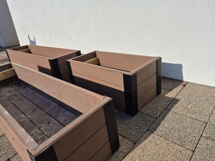 flower pots