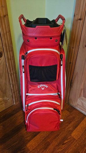 Brand new callaway golf bag fully waterproof