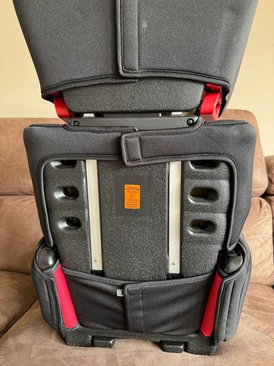 Recaro Milano Group 2/3 Car Booster Seat Red/Black, Detachable Backrest