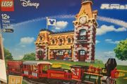Lego Disnet Train and Station 71044