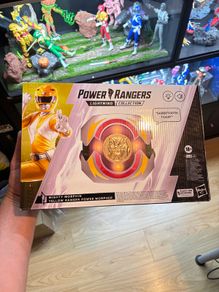 Power Rangers - MMPR Yellow Morpher - brand new