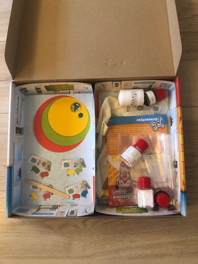 Explosive Science STEM Set for children age 8+