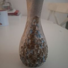 vintage scupture vase Dun Caoin