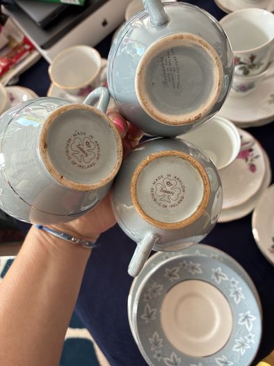 Selection of teacups, saucers & side plates