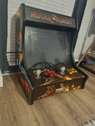 Mortal Kombat