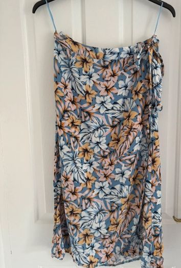 women skirt