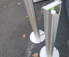 2 x foot senitery stands for multiple use