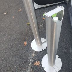 2 x foot senitery stands for multiple use