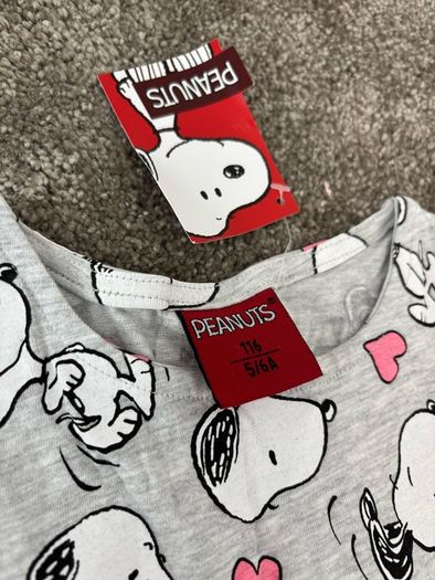 New girl dress 5/6years old 116cm peanuts