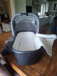 uppababy vista carrycot