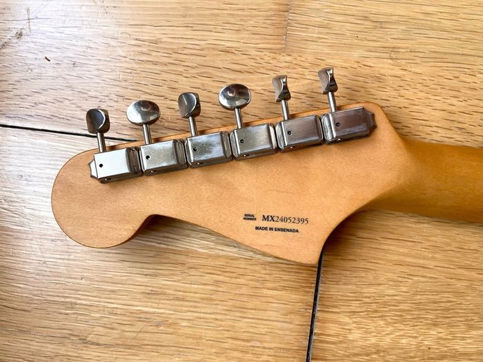 Modified Fender Player II Jazzmaster