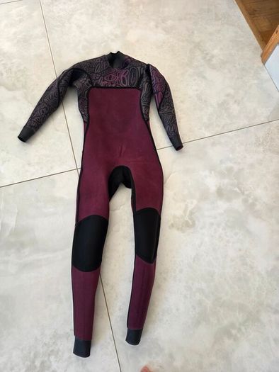 Oxbow 4/3 Wetsuit Size Large BNWT