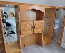 Sideboard display unit