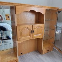 Sideboard display unit