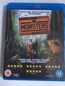 Monsters [2010] [Blu-ray Movie]