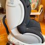 Britax Romer swivel car seat Image 2