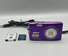 Nikon Coolpix S3300 16MP Digital Camera Purple - Full Kit