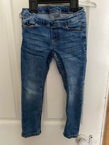 Blue girl jeans 104 Polarn O Pyret