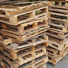 Broken pallets