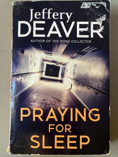 MASSIVE BOOK SALE - Vintage Paperbacks, Irish Authors & Bestsellers - Dublin