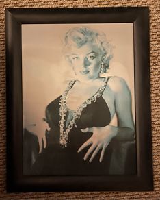 Marilyn Monroe picture frame holograms