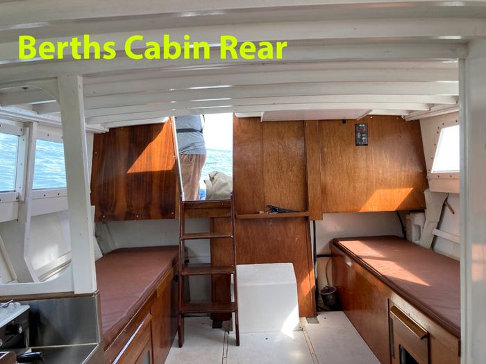 Hartley 27 Cabin Cruiser