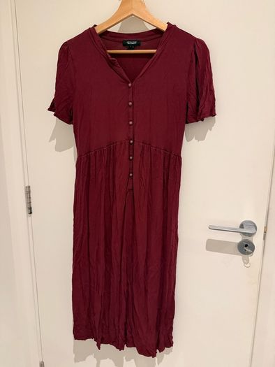 maternity wardrobe