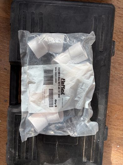 32mm 40mm plastic pipe connections