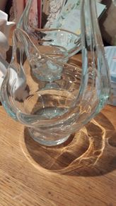 A Beautiful Vintage Pair Glass Swans