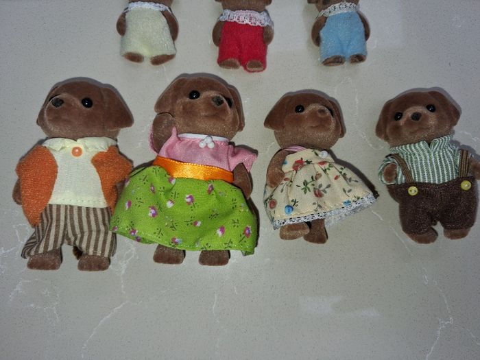 Sylvanian families chocolate labrador family set