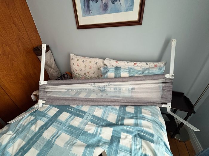 Bed rail