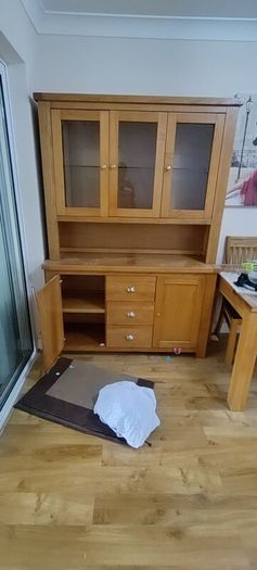 Kitchen dresser