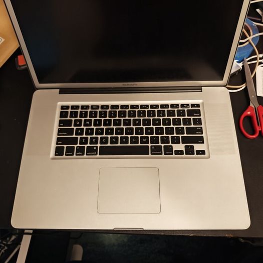 Apple MacBook Pro 17" Unibody (A1297) - Spares or Repairs - Project