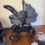 Like new Egg2 travel system pram buggy Image 2