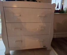 BR Baby Changing Unit