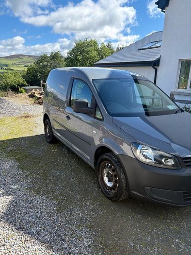 151 VW Caddy Van